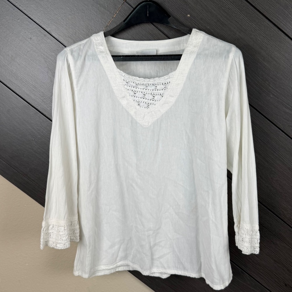 Eucalyptus Women Small White Crochet Lace Trim 3/4 Sleeve Boho Cottagecore Top